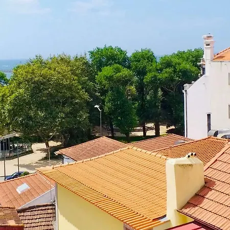 Casa Rua Bela - Beachside Apartment